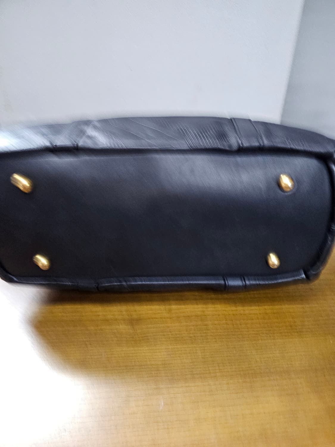 빈폴 트드 숄더 가죽 핸드백 상품이미지7