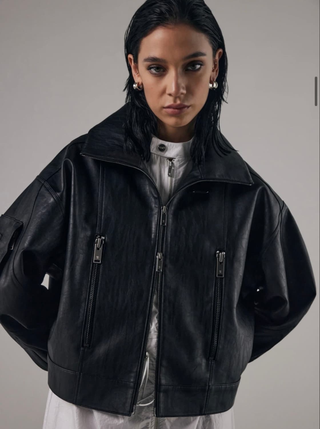 트리밍버드 하이넥 레더자켓 상품이미지1