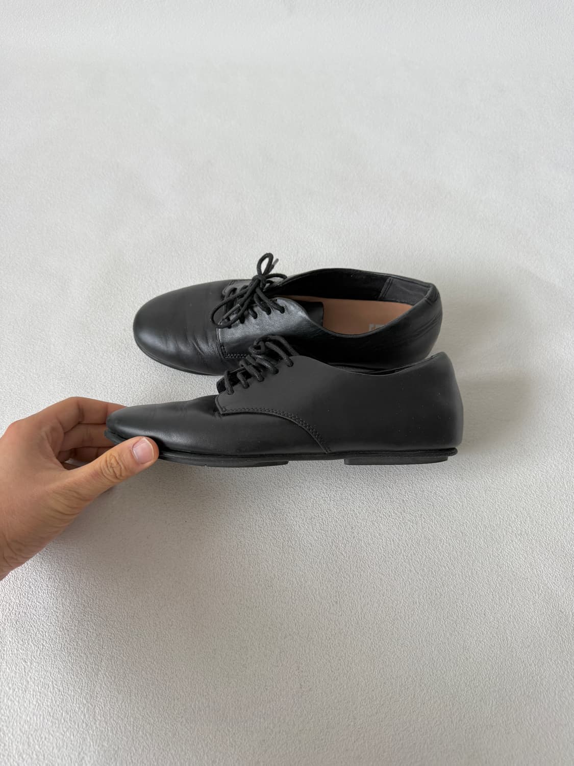 [UK4.5]핏플랍(fitflop) 레더 플랫 슈즈 상품이미지1