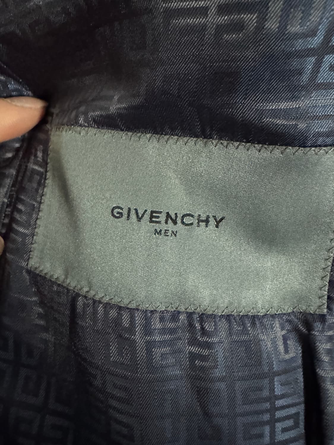 정품 지방시 캐시미어 혼용 헤링본 정장 울 자켓 M 상품이미지3