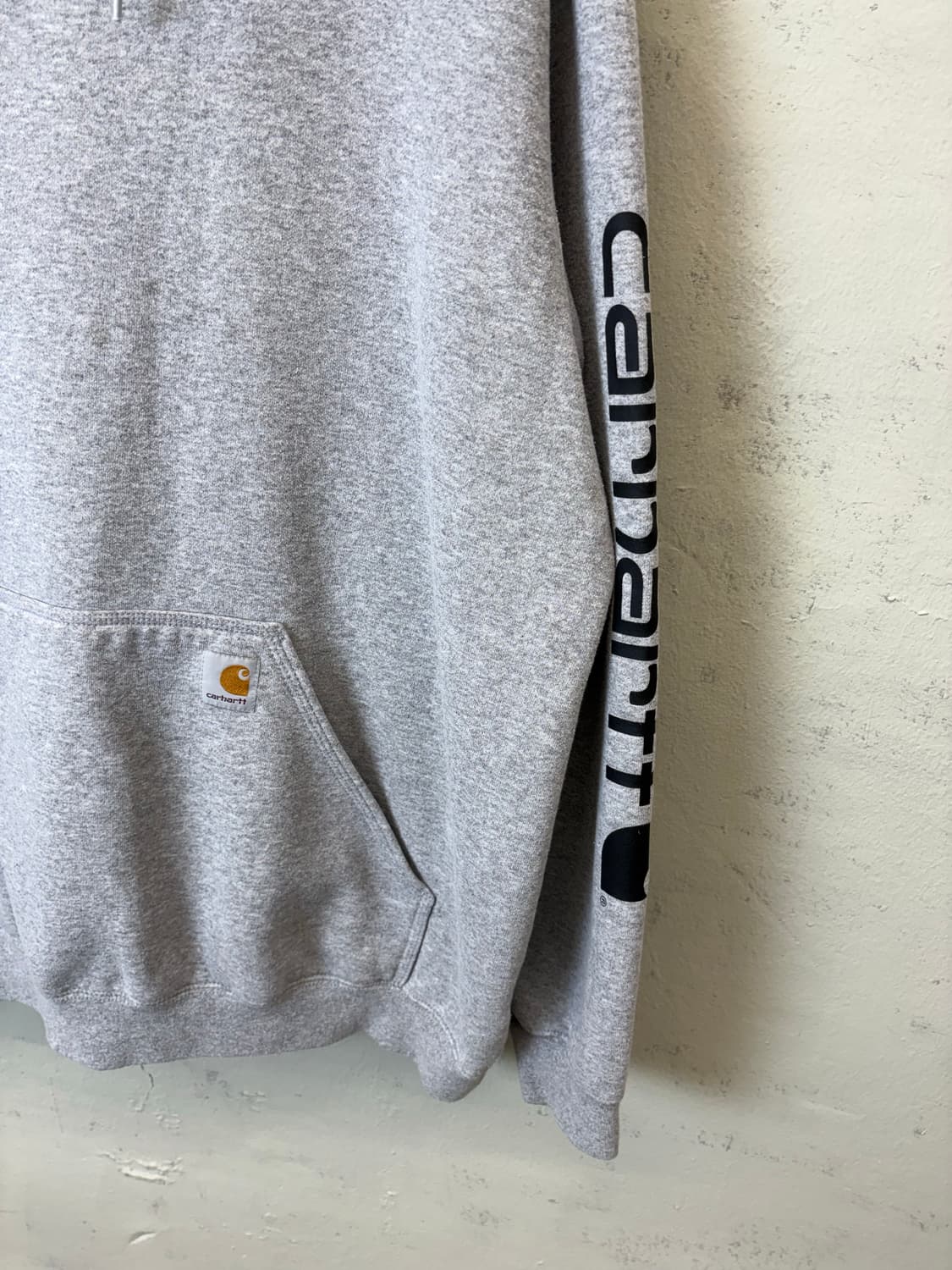 칼하트윕 암프린팅 라이트 그레이 후드티 상품이미지3