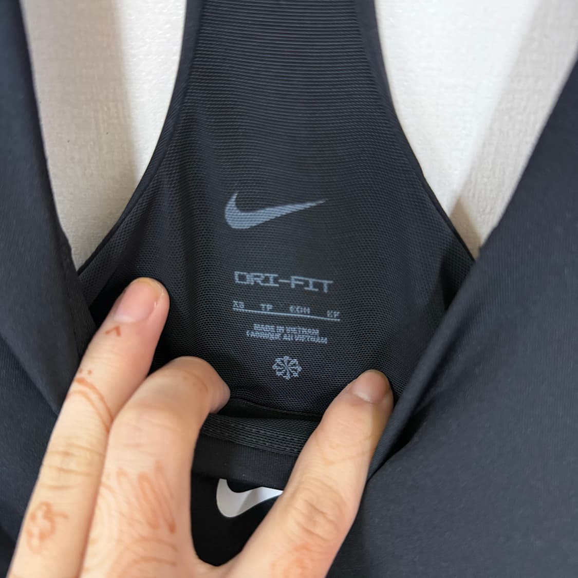 나이키 드라이핏 블랙 탱크탑XS[새상품] 상품이미지3