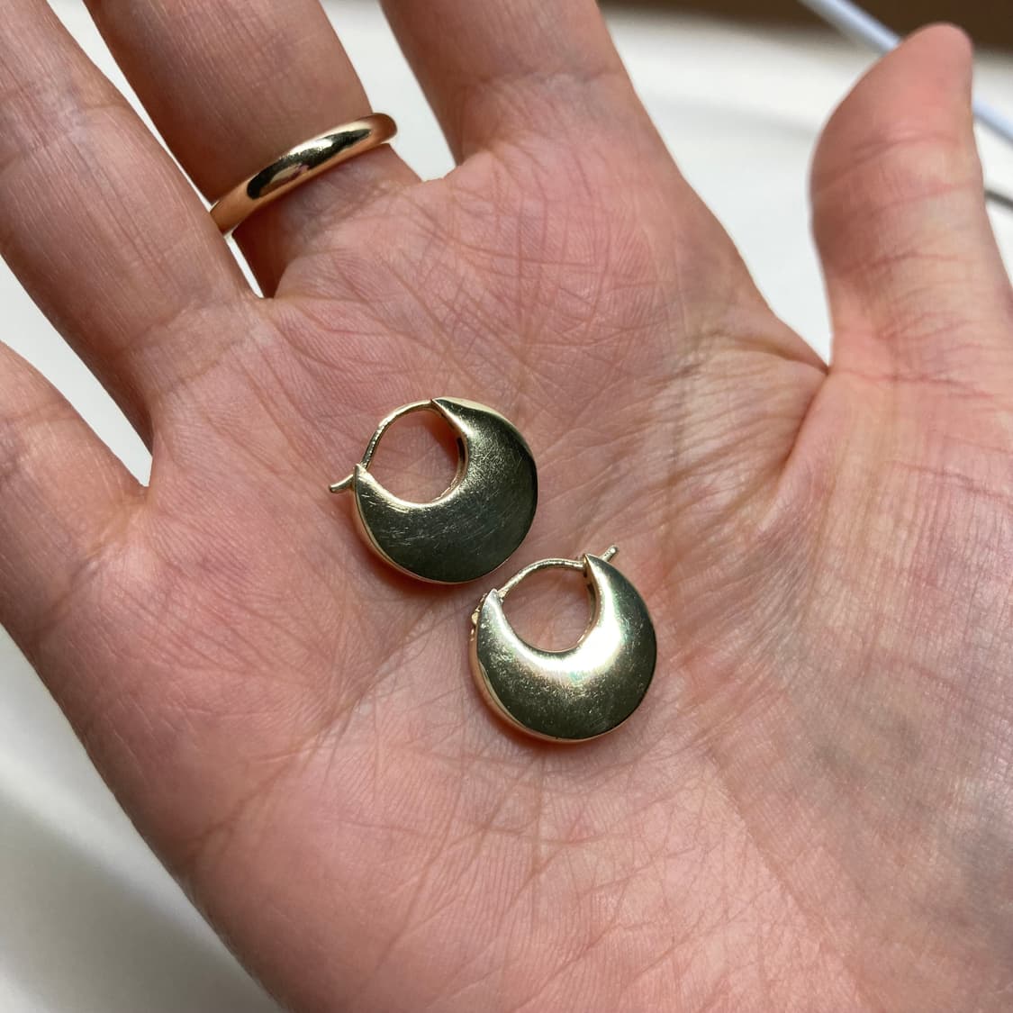 cos 코스에서 구입한 이어링 상품이미지2