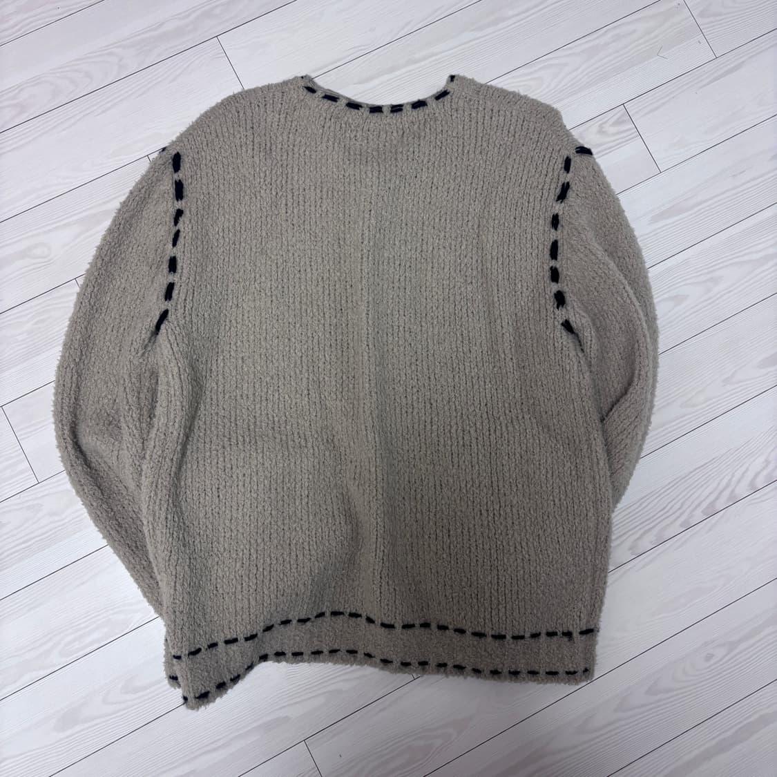 더오픈프로덕트 스티치 가디건 상품이미지3