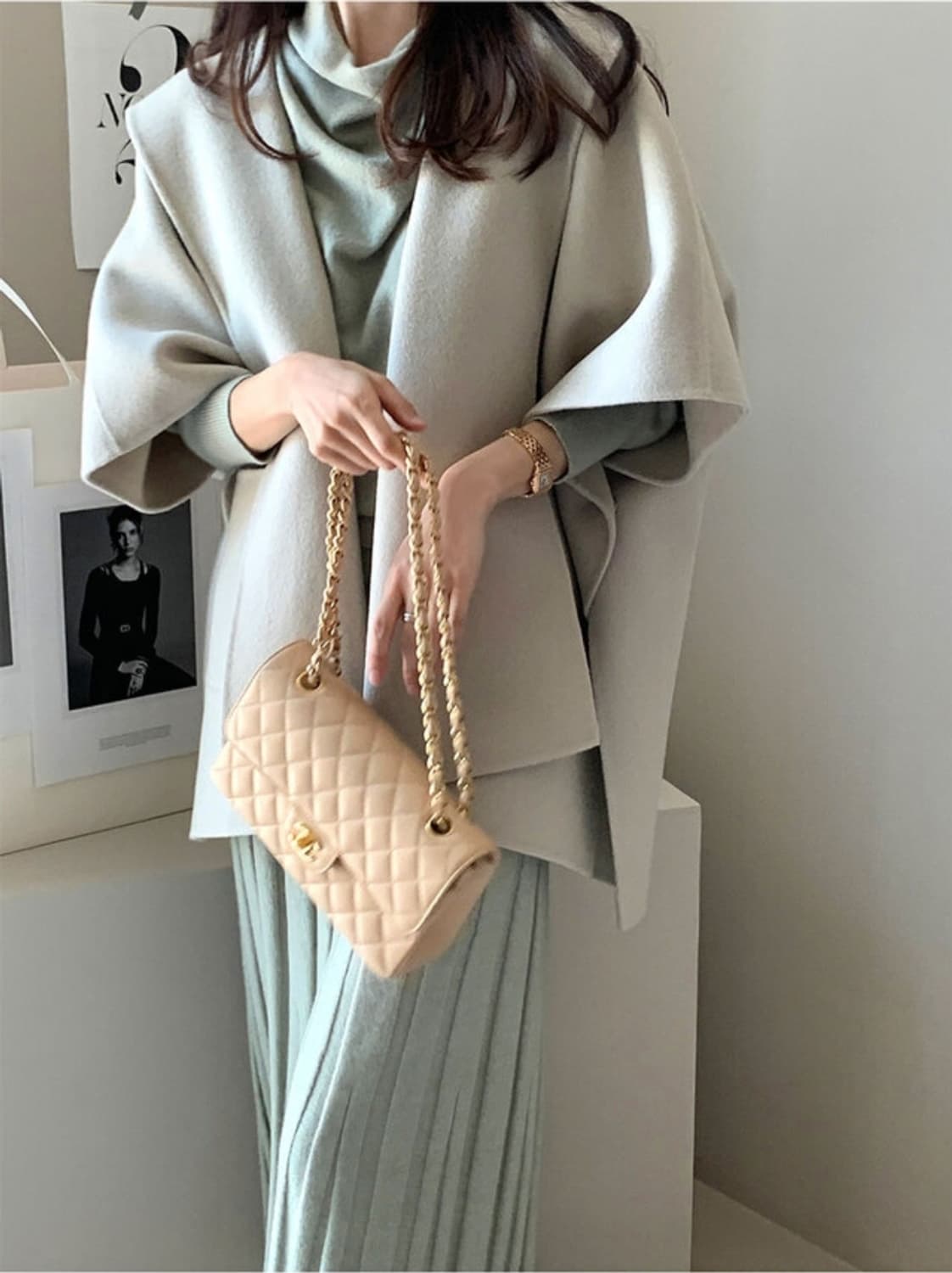 새상품) 데일리룩 로로피아 케이프코트 애쉬그레이 울캐시 상품이미지4