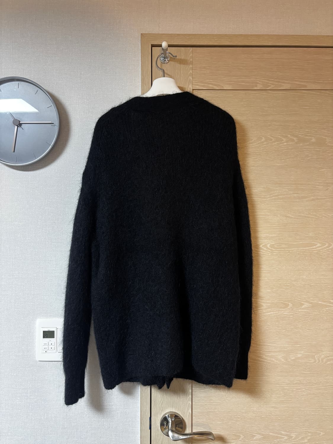 택포/S등급) COS 알파카 가디건 블랙 상품이미지4