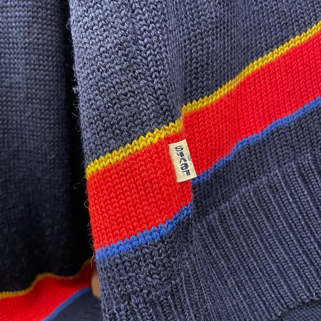 90s 리바이스 크리켓 패치 로고 프레피 브이넥 니트 스웨터 상품이미지6