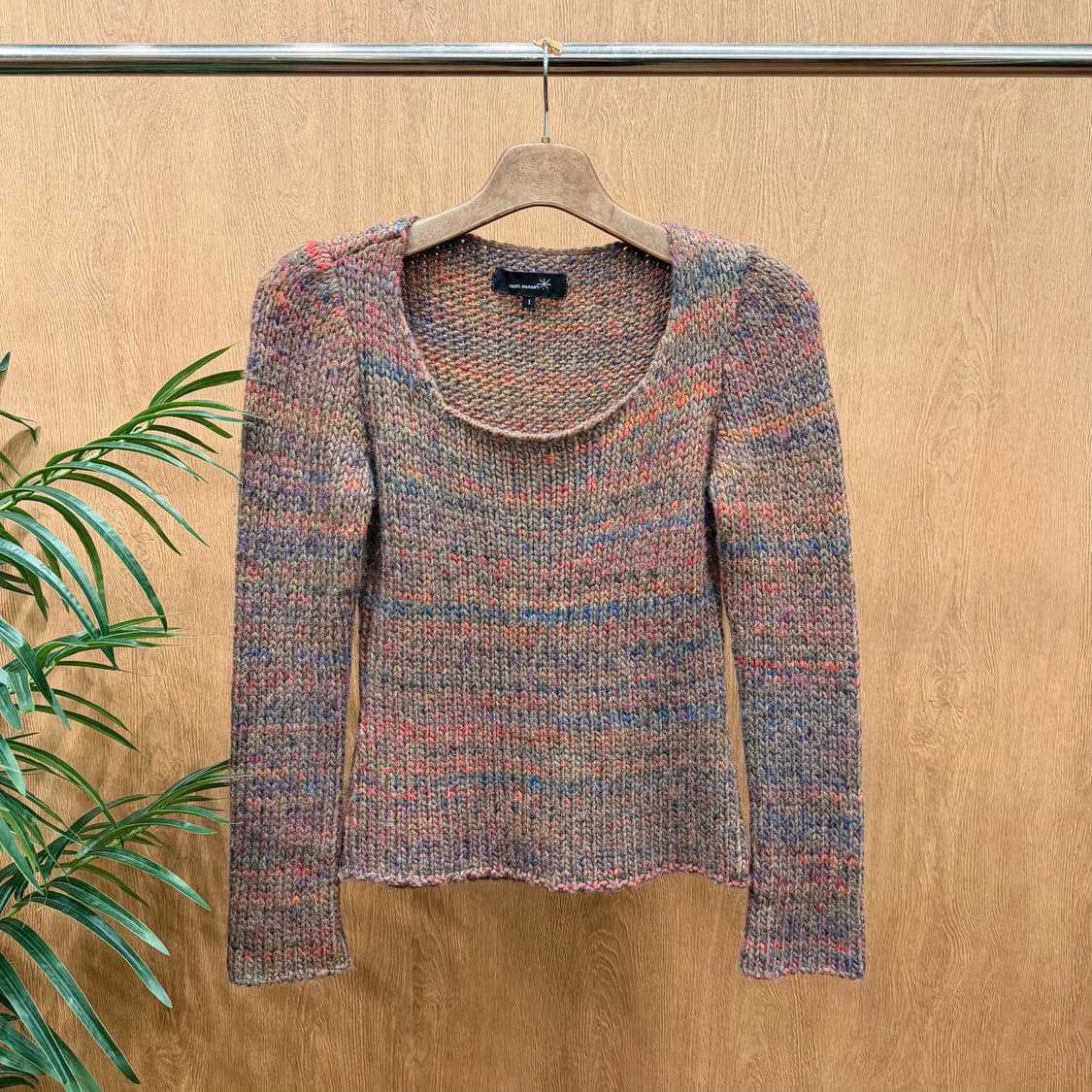 이자벨마랑 스퀘어넥 핸드 니트 멀티 스트라이프 짜임 디테일 레귤러핏 핑크 상품이미지1