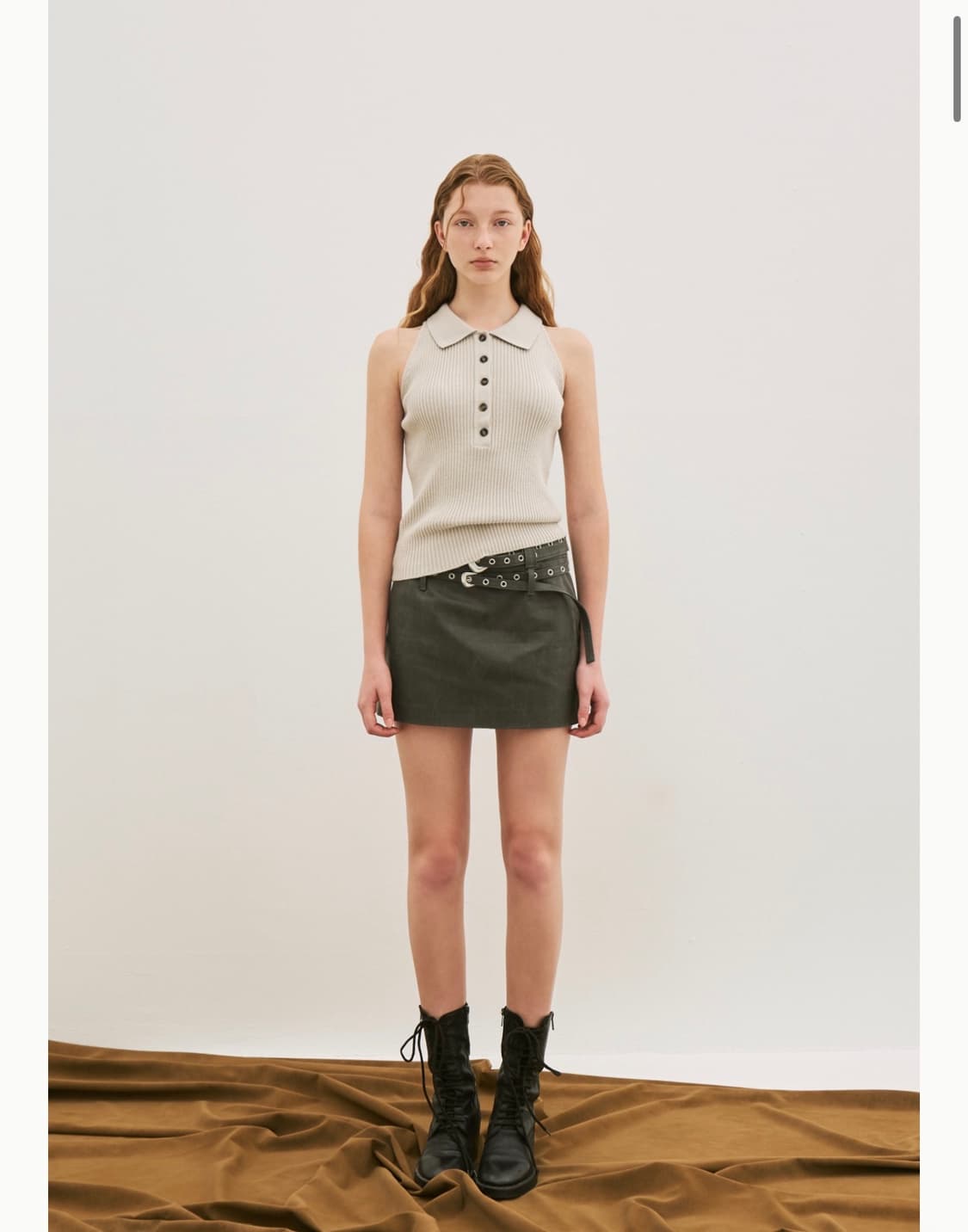 아비에무아 홀터 니트 베스트 강민경 착용 상품이미지2