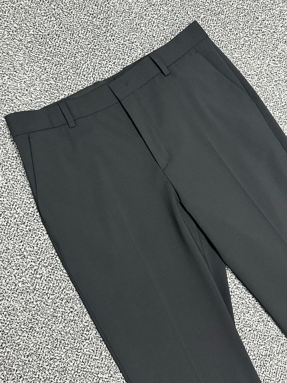 솔리드옴므 24년식 최신형 슬랙스 블랙 바지 상품이미지2