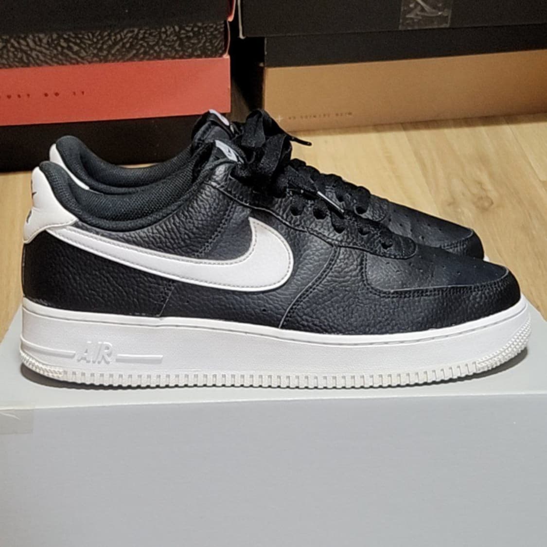 나이키 275 에어포스 블랙화이트 상품이미지3
