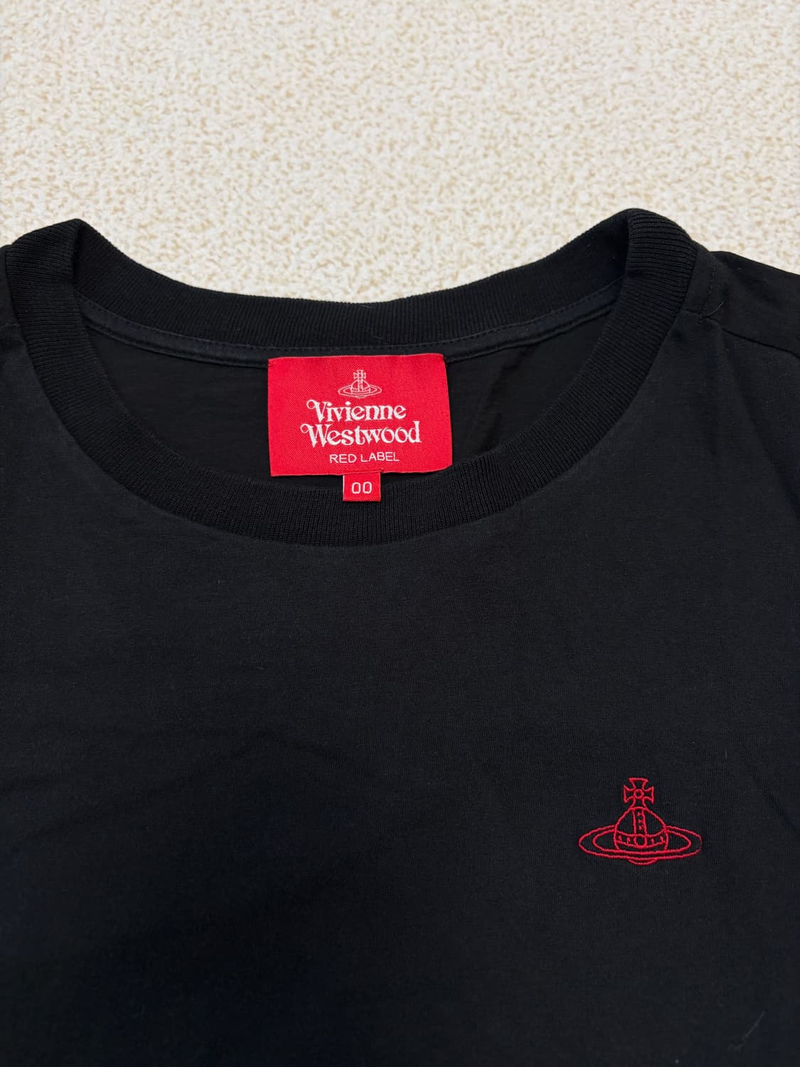 비비안웨스트우드 레드라벨 퍼프 소매 티셔츠-블랙 상품이미지2
