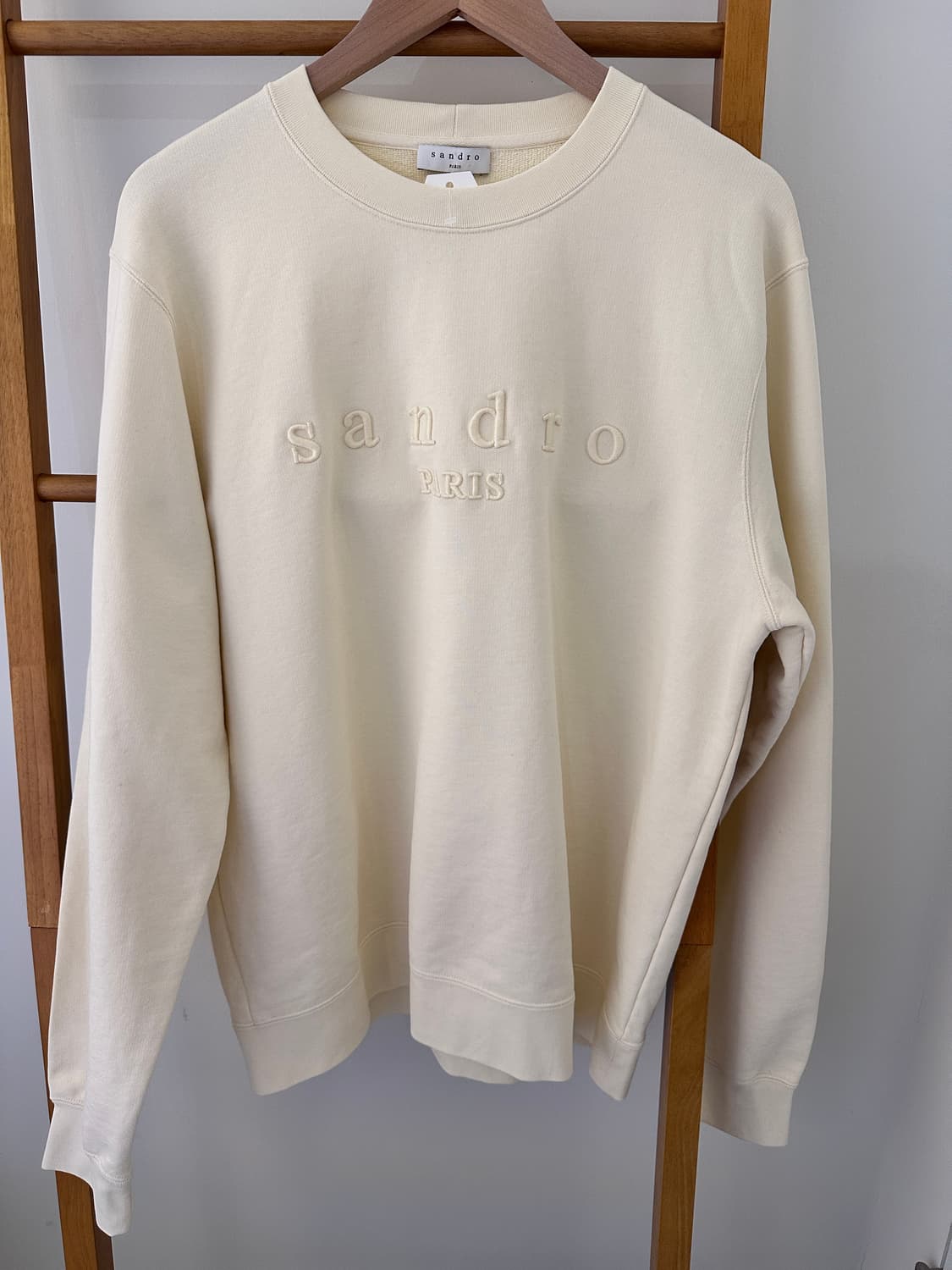 산드로 아이보리 맨투맨 티셔츠(사이즈 2XL) 상품이미지1