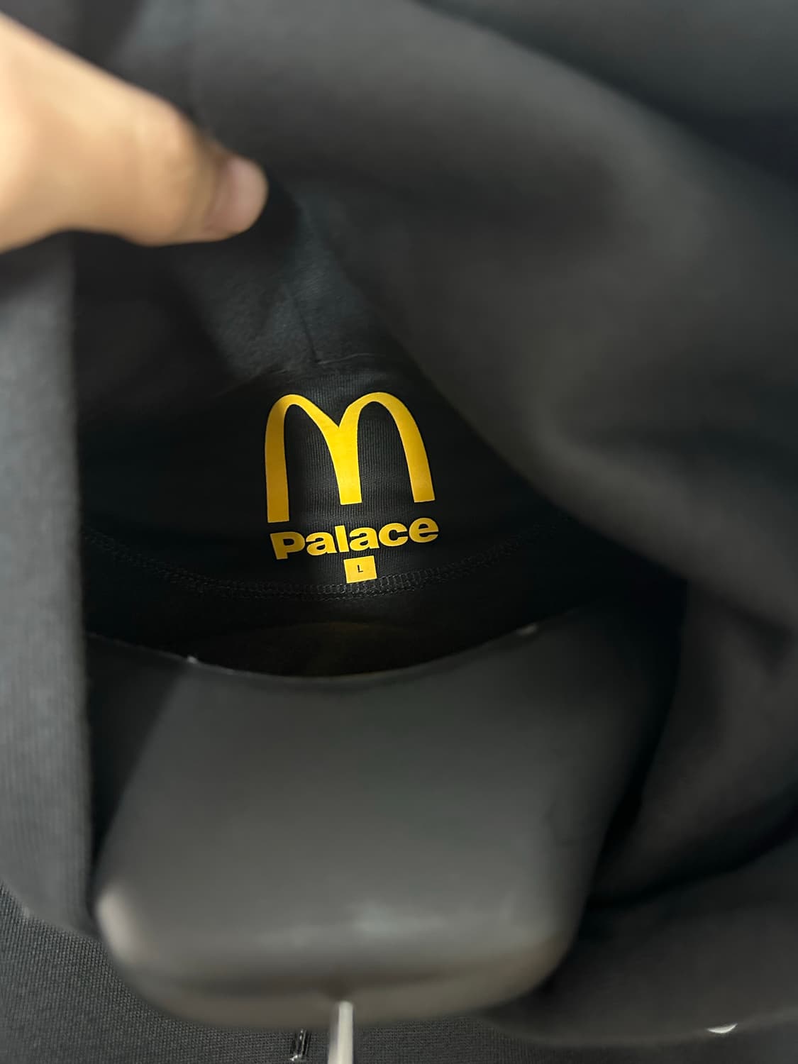 맥도날드 팔라스 콜라보 후드 상품이미지2