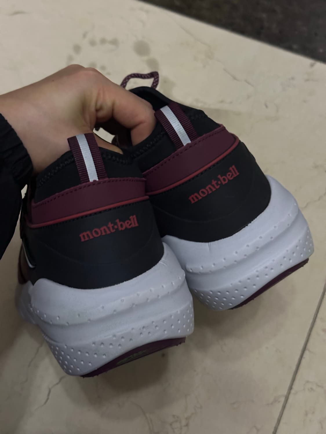 새상품) 몽벨 등산화 버건디 트레킹화/러닝화 워킹슈즈 상품이미지5