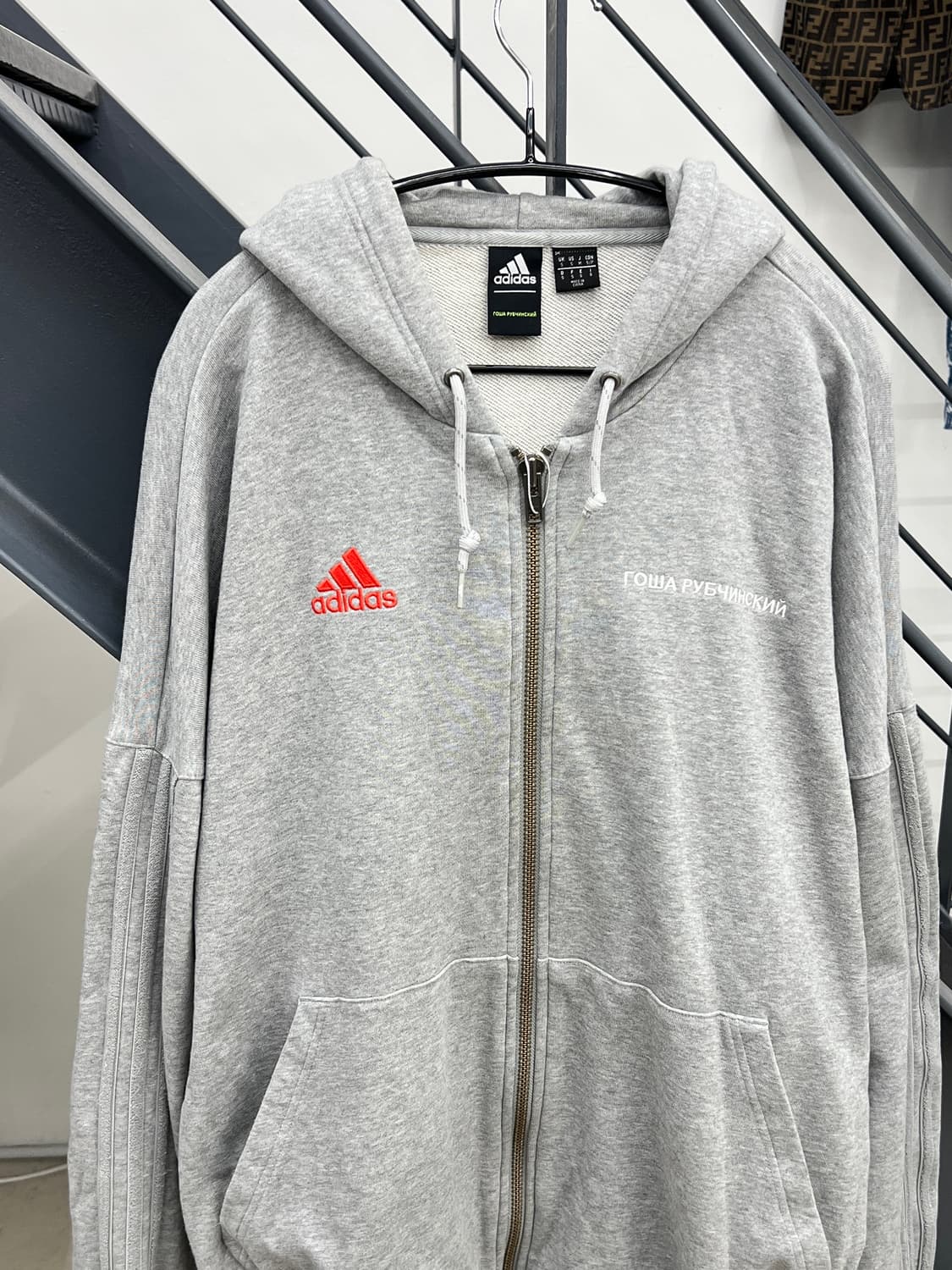 아디다스 X 고샤루브친스키 후드집업 상품이미지2