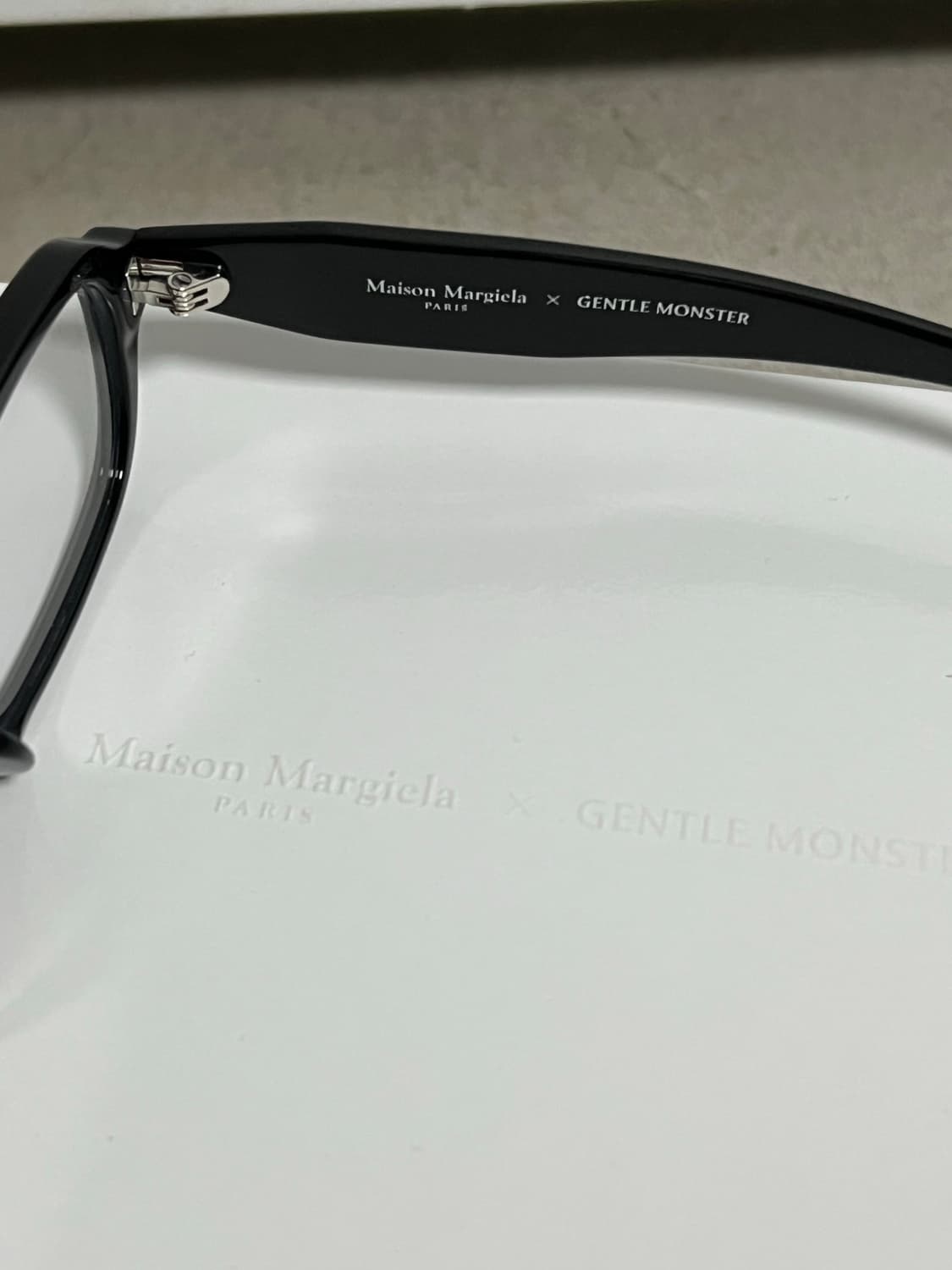 (풀구성품 정가판매) 젠틀몬스터 메종 마르지엘라 MM210-01 상품이미지6