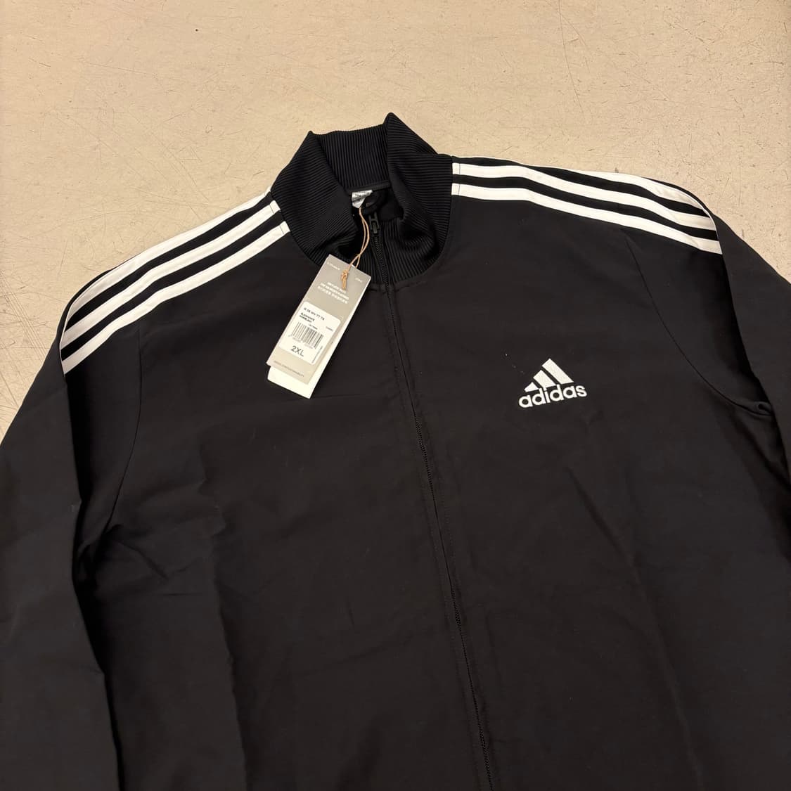 아디다스 이큅먼트 블랙 트랙탑 져지 상품이미지2
