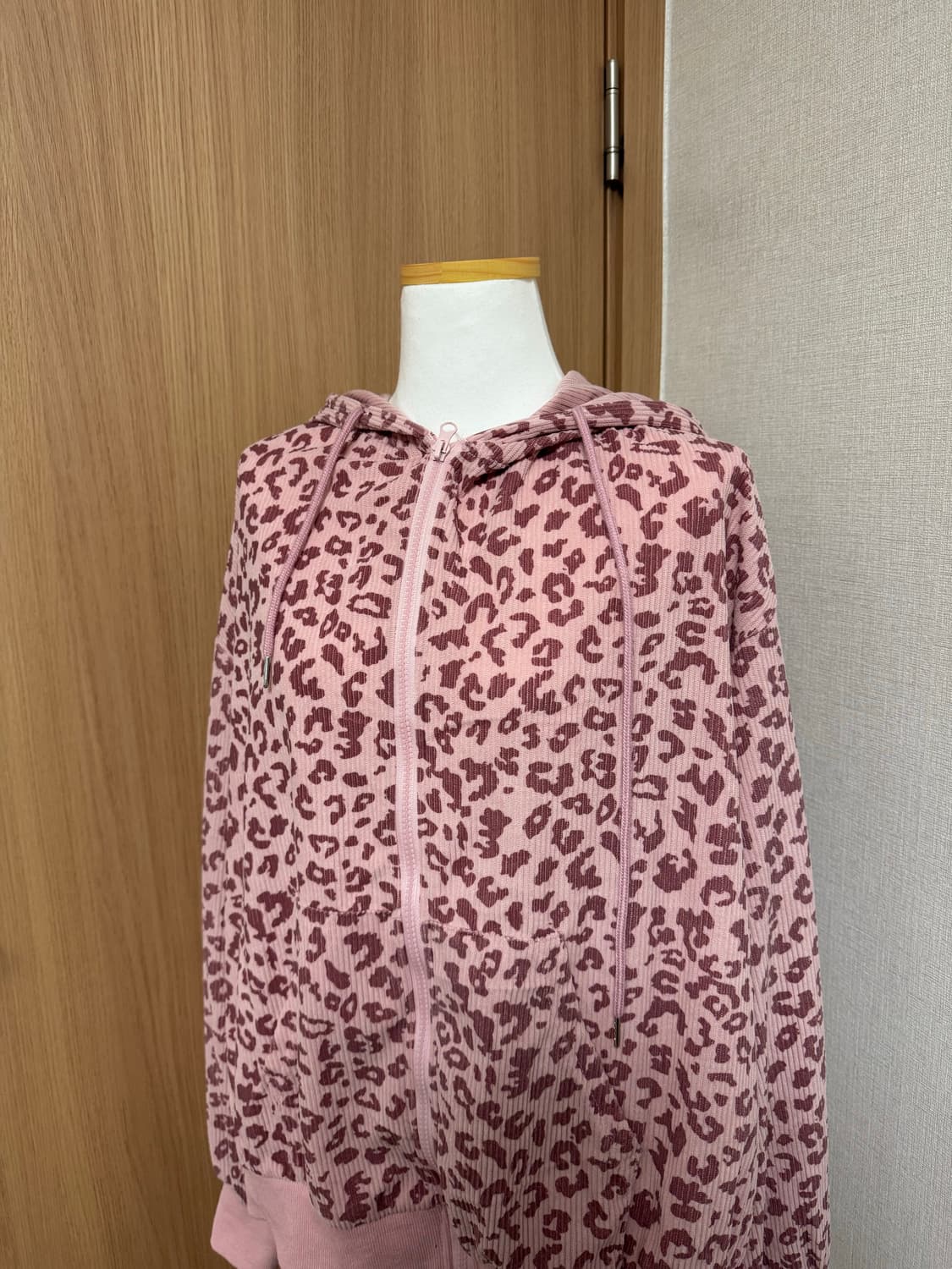 짱귀 갸루템 핑크 레오파드 후드집업 상품이미지2