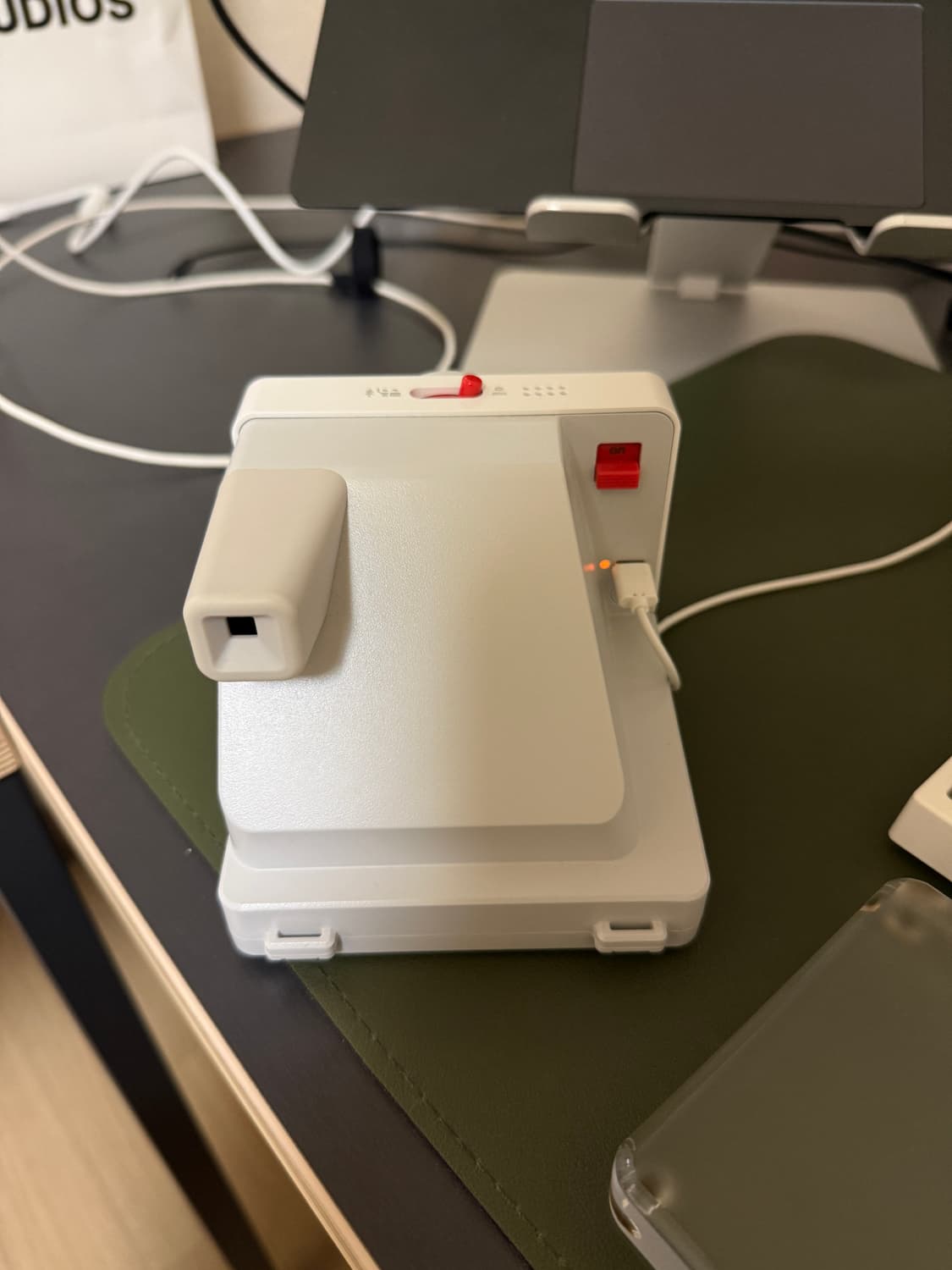 폴라로이드 원스텝 플러스 상품이미지5