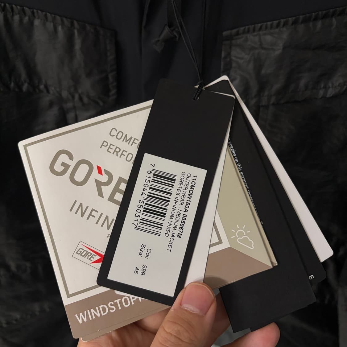 새상품(M)씨피컴퍼니 CP컴퍼니 고어텍스 믹스 고글 자켓 블랙 상품이미지3