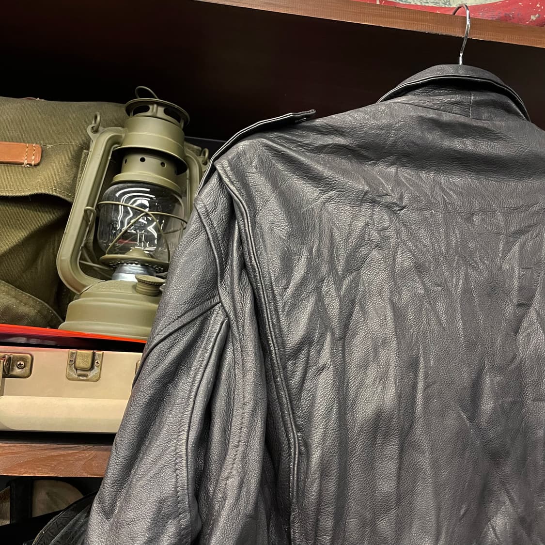 90s USA 빈티지 A-2 플라이트 송아지 가죽 자켓 상품이미지6