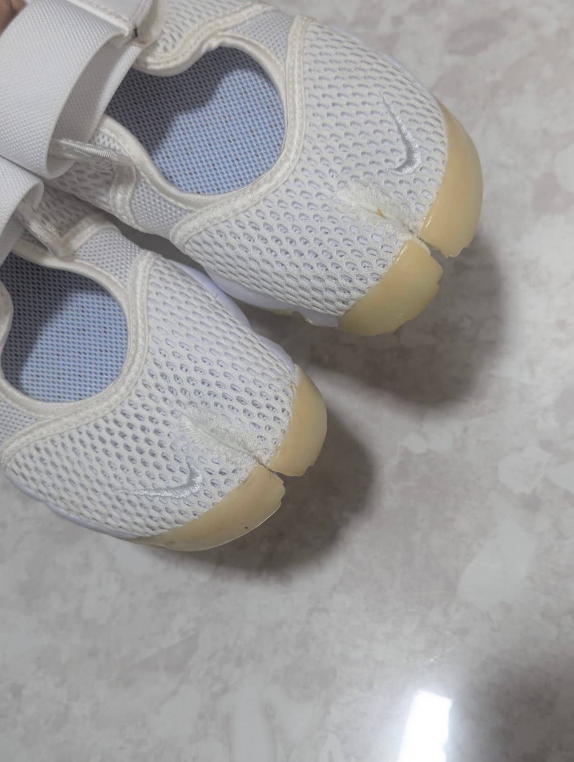 나이키 에어리프트 240 사이즈 상품이미지2