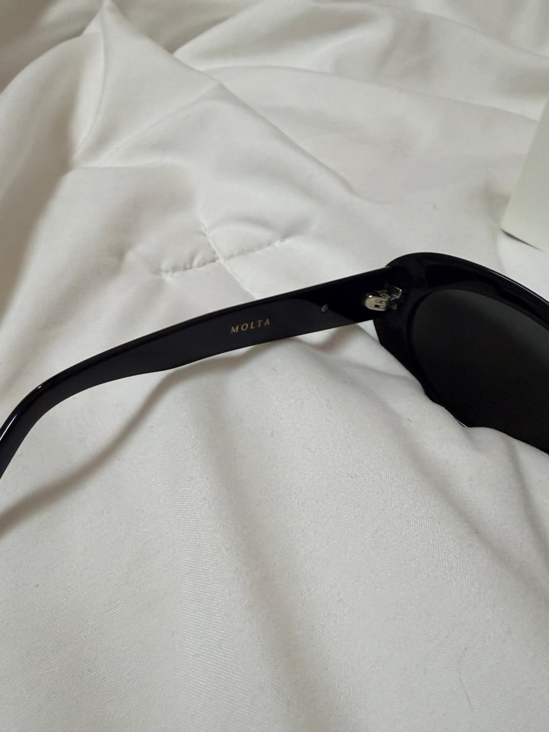 젠틀몬스터 몰타 01 블랙 상품이미지3