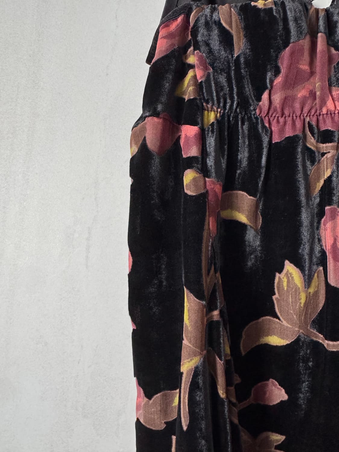 새상품 Max Studio 벨벳 플라워 롱 원피스 XS(44,마른 55사 상품이미지7