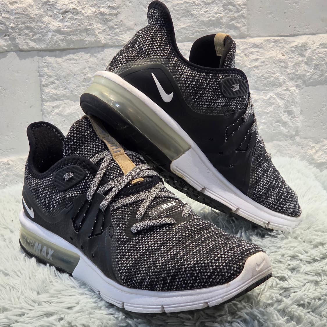 2q-4:나이키 에어맥스 시퀀트 3 블랙 니트 (250mm) 상품이미지4