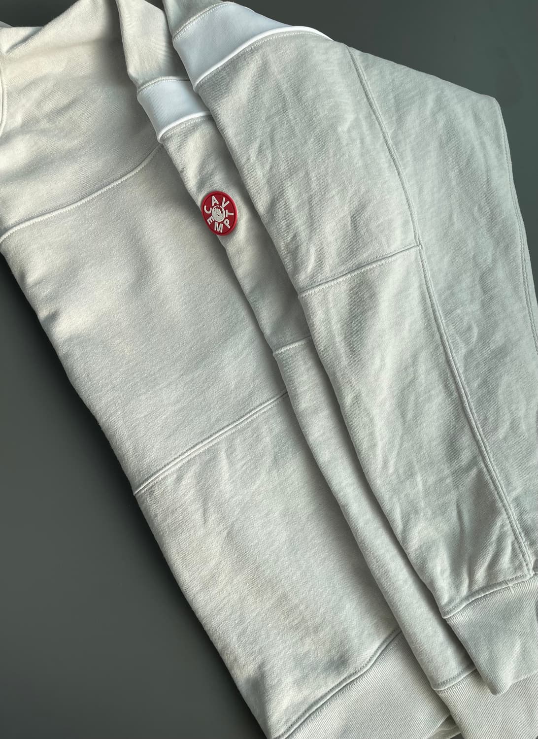 [L] 카프 엠트 유니섹스 오버다이 패널 헤비 풀오버 후디 상품이미지6