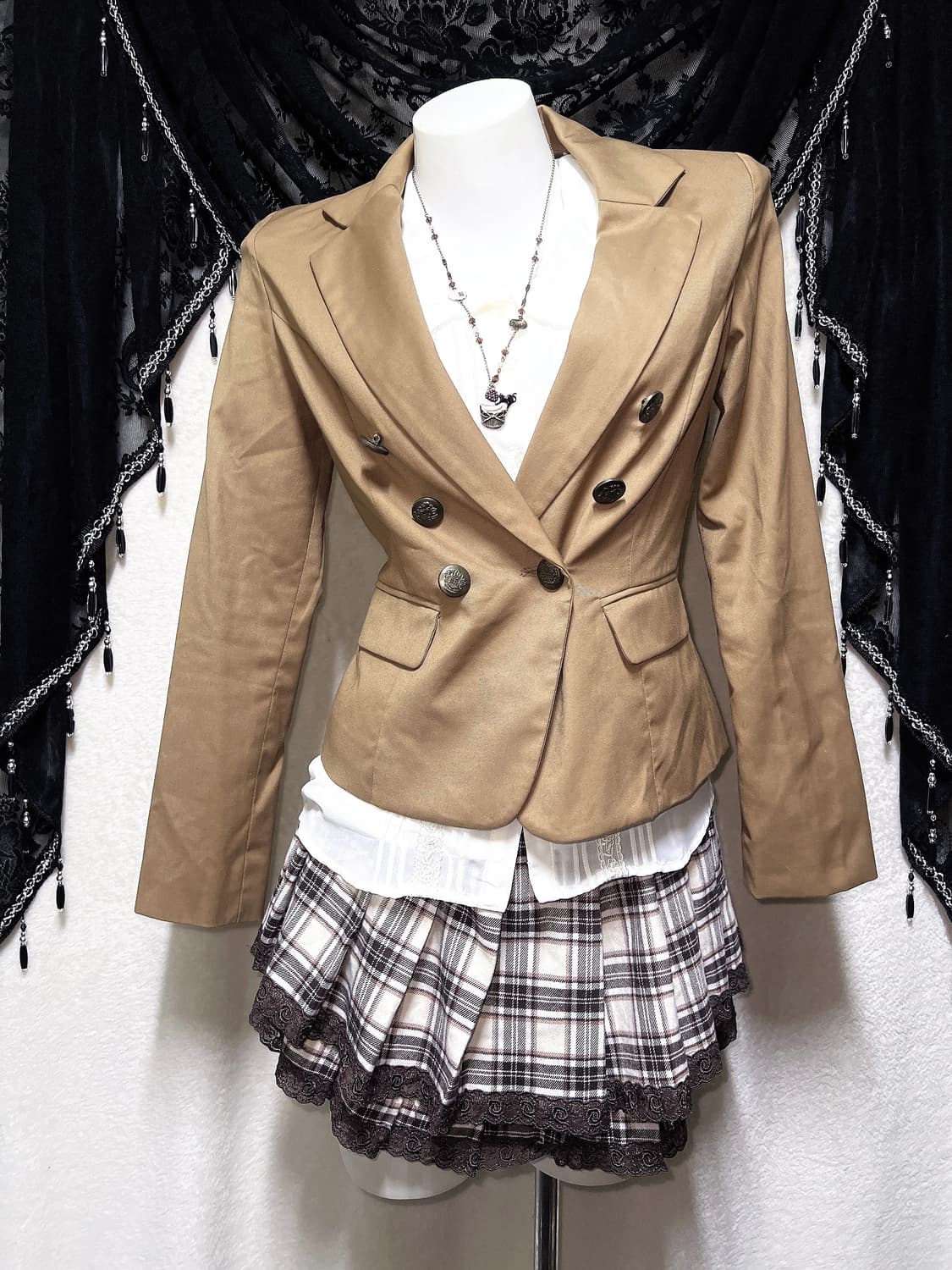 잉그니 라떼갸루 로맨틱 블라우스 로걀탑 모카브라운 블레이저 자켓 코디셋 상품이미지4