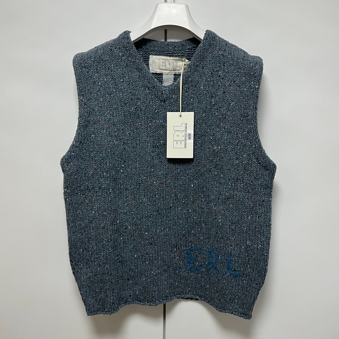 [L]이알엘 ERL 25fw 울 베스트 니트 상품이미지1