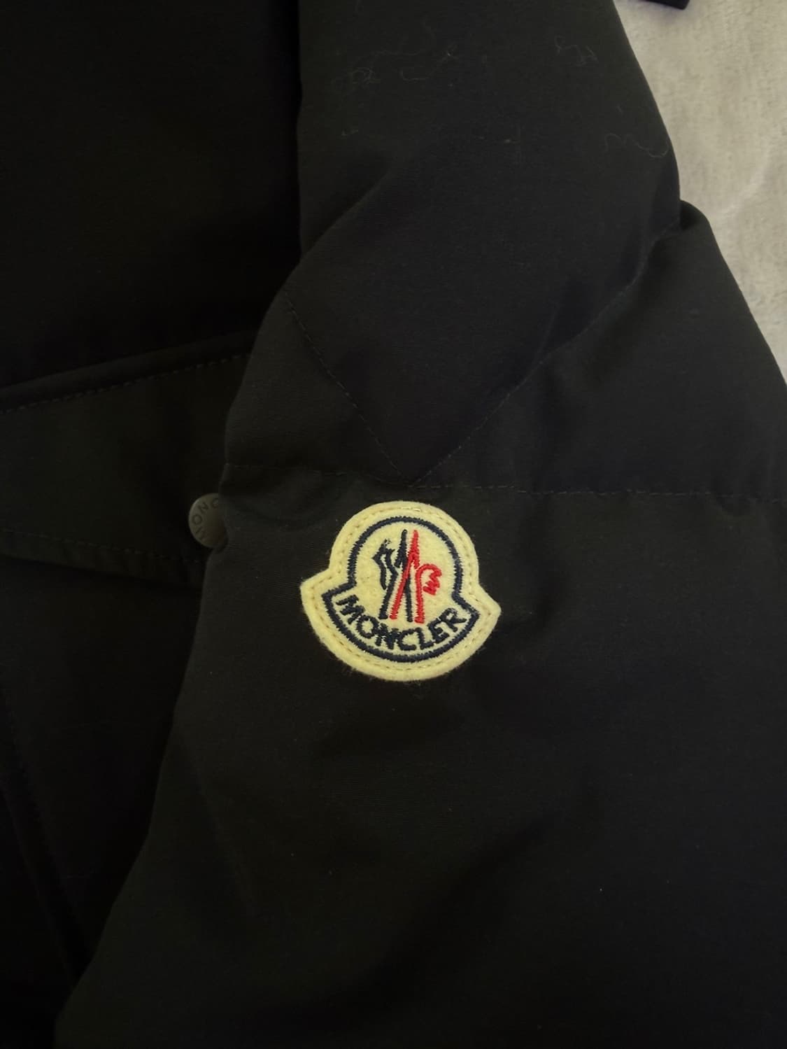 몽클레어패딩 블랙 5사이즈  상품이미지2