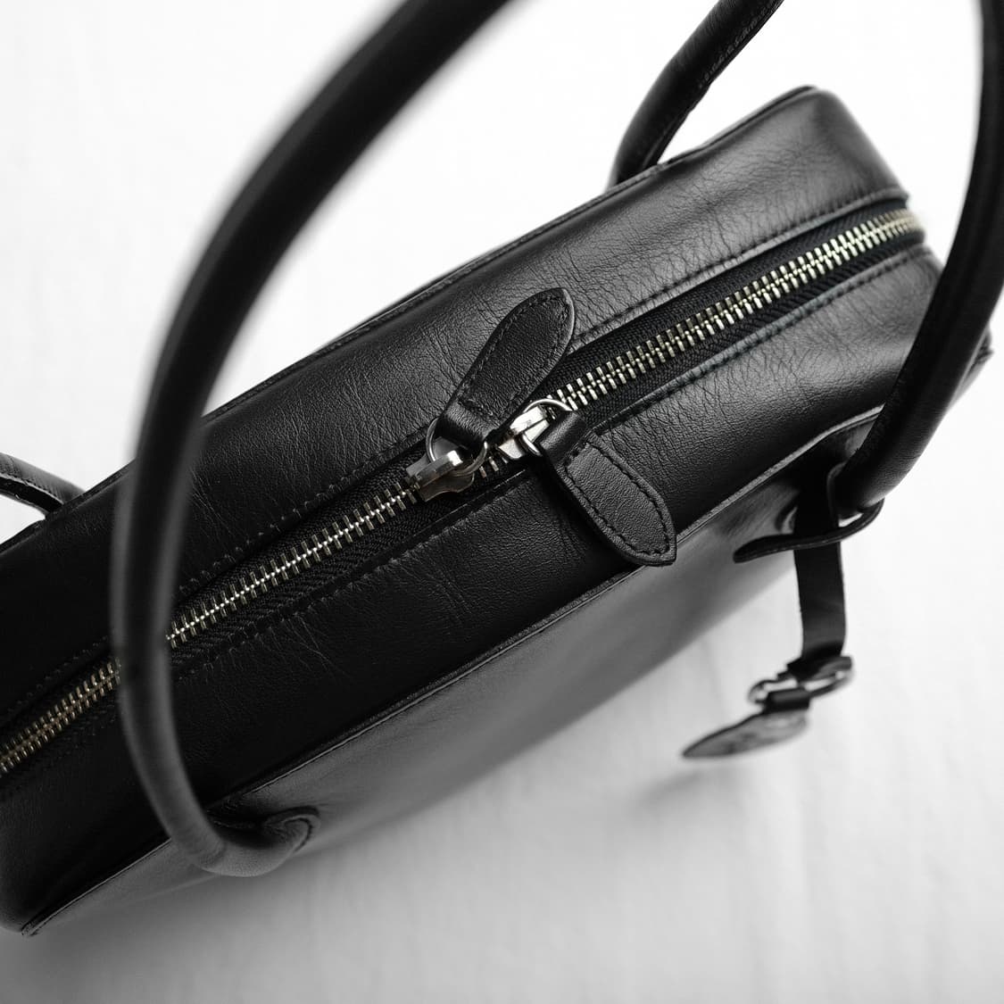 마가렛 호웰 스퀘어 토트백 상품이미지6