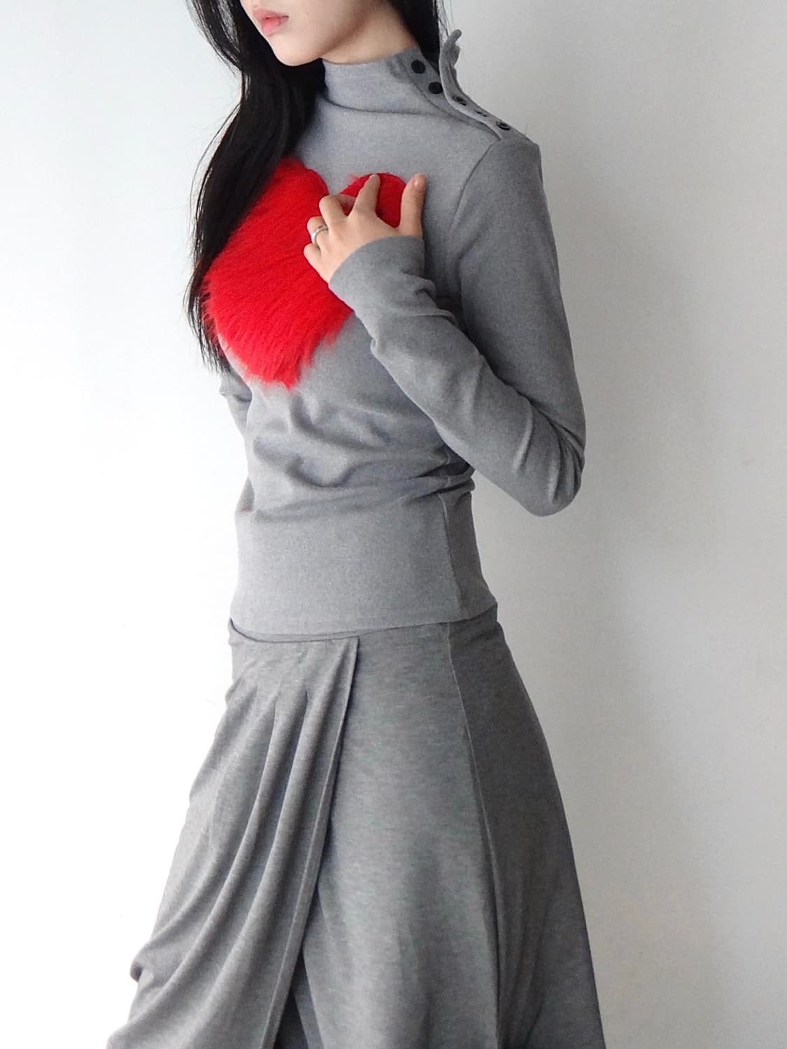 Heart open slit top / grey 상품이미지6