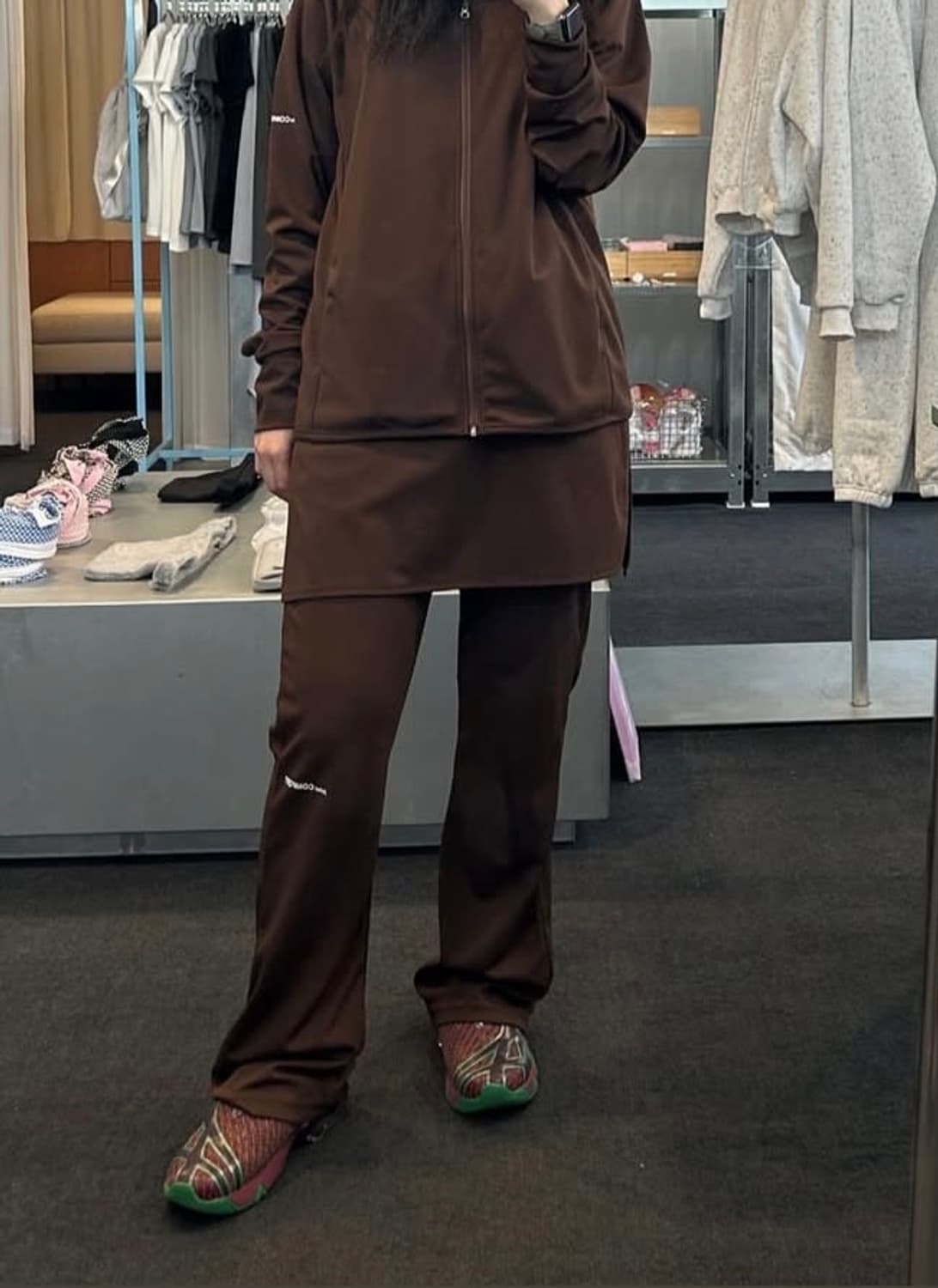 jichoi comfort 지초이 컴포트 레이어드 팬츠 브라운 상품이미지2