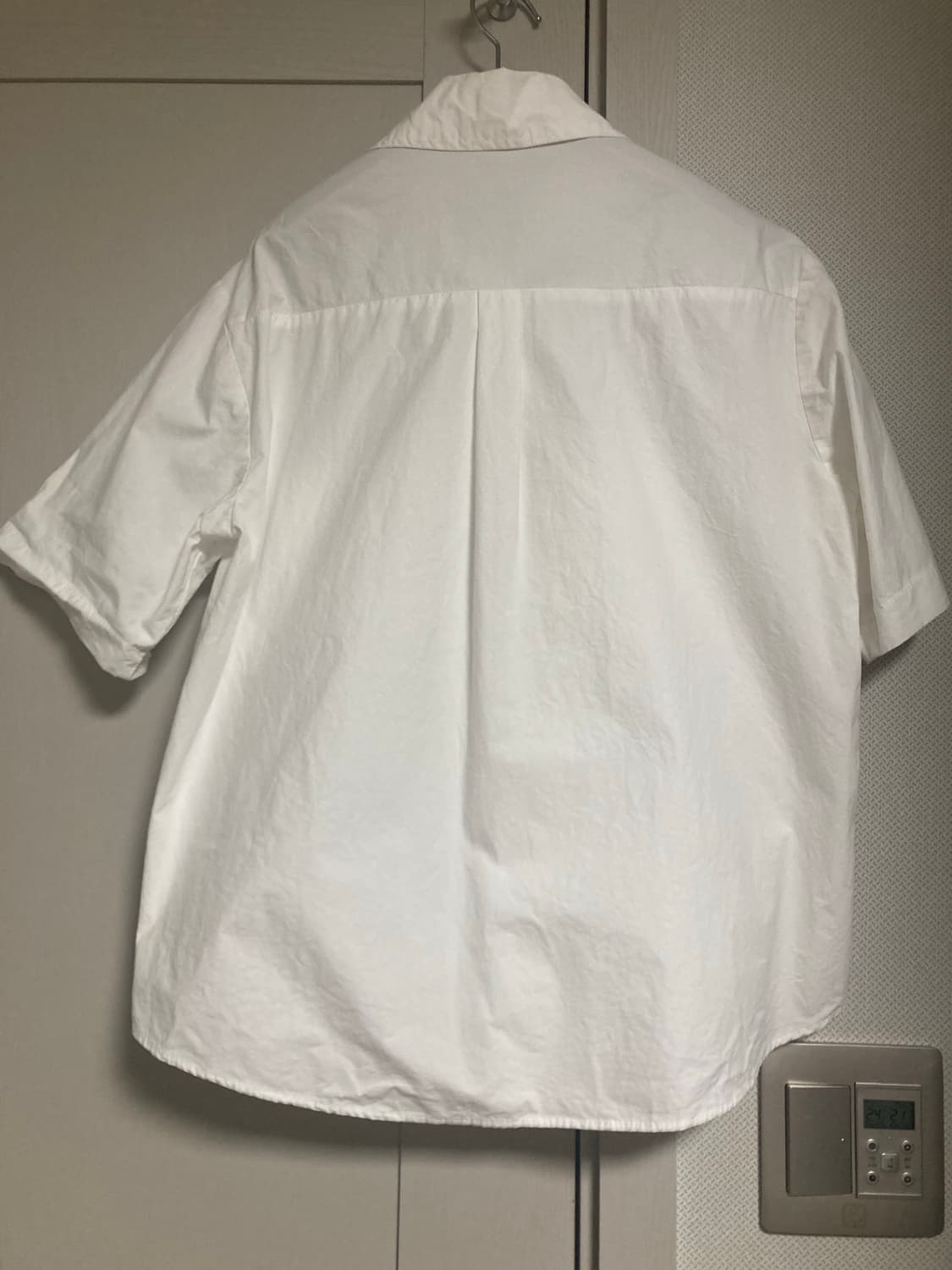 흰 여름 반팔 셔츠 상품이미지4