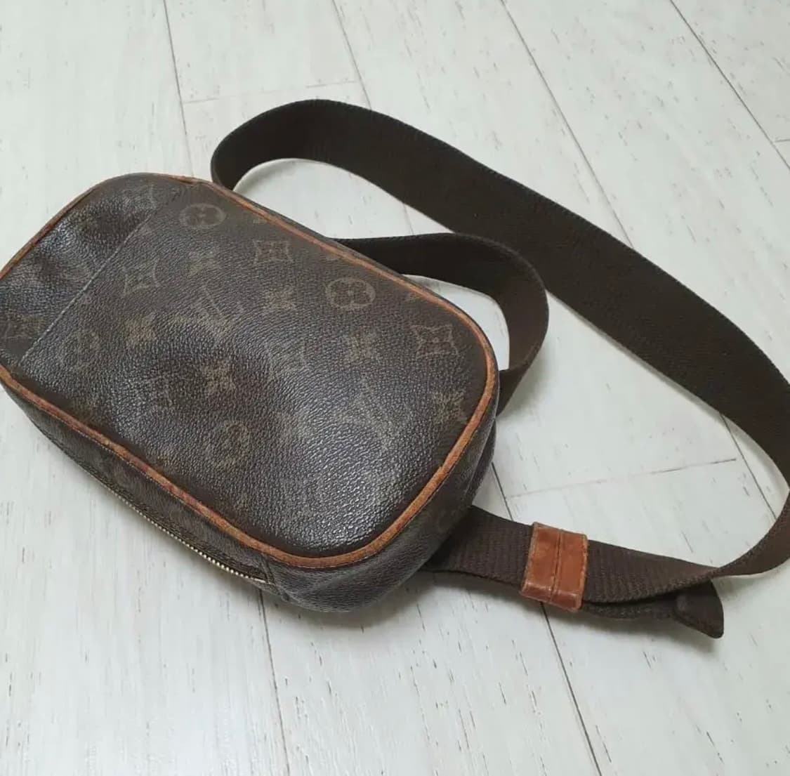 루이비통 겐지 크로스백  상품이미지5