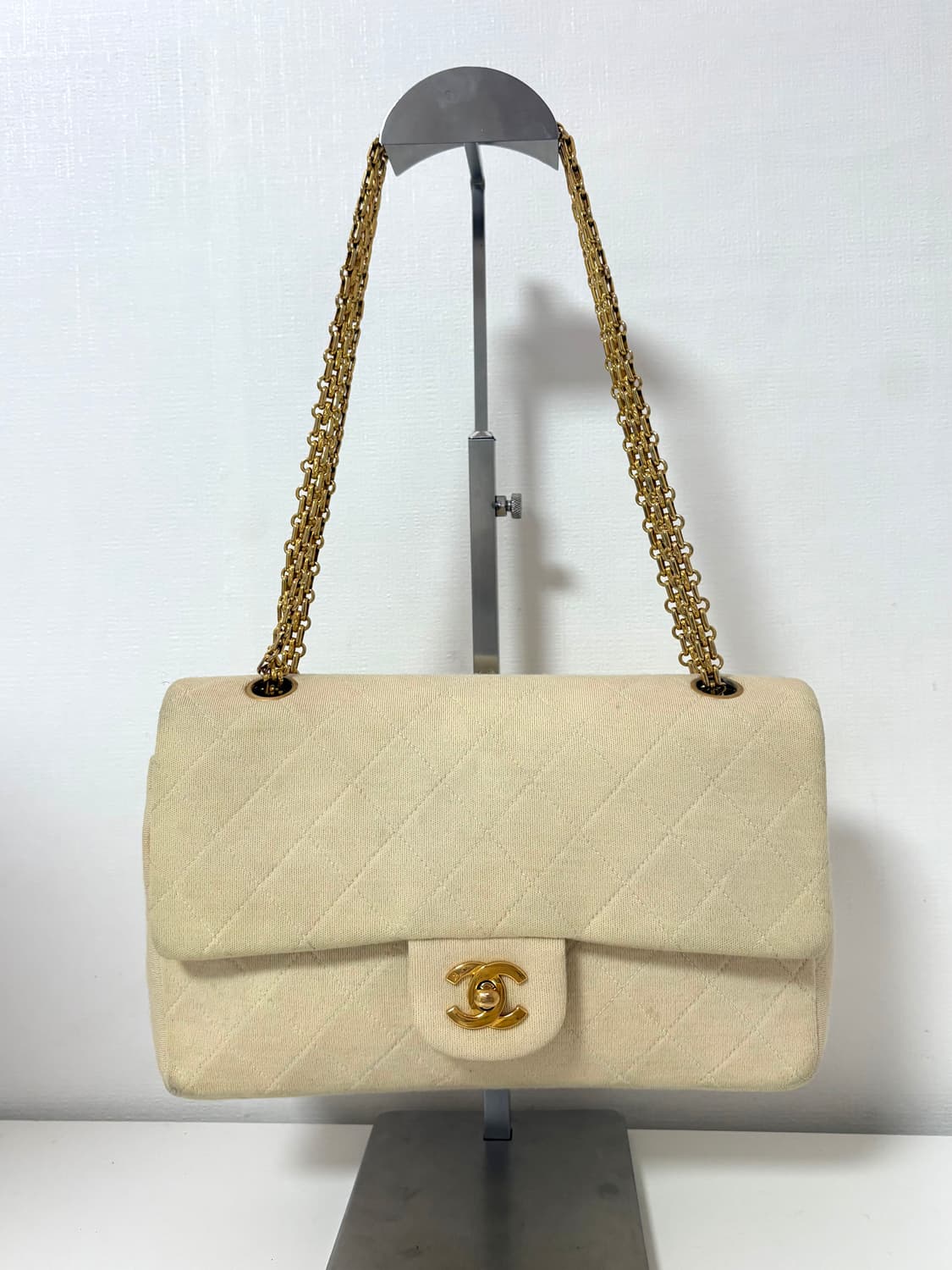 샤넬 패브릭 클래식 미듐 빈티지 상품이미지1