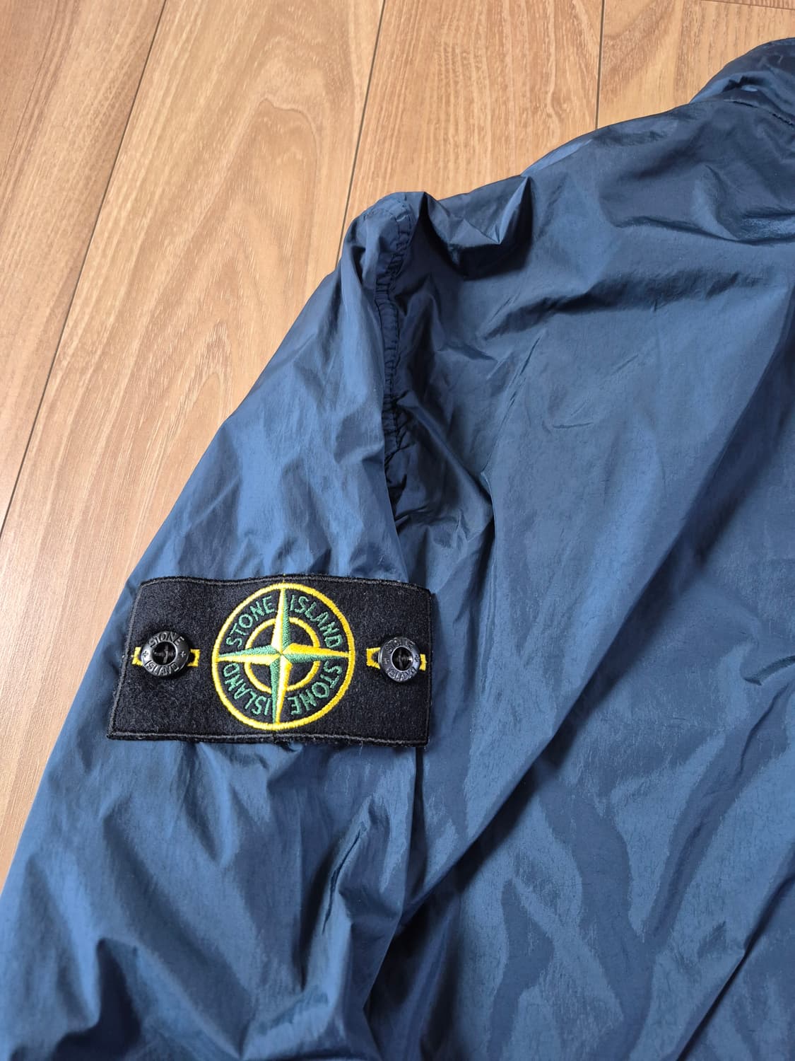 스톤아일랜드 크링클랩스 봄버 자켓 M 상품이미지5