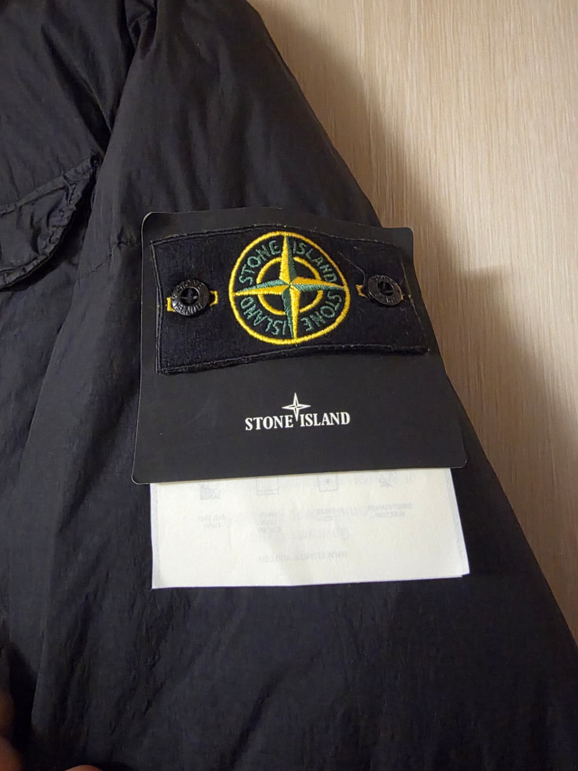 [L] 22FW 스톤아일랜드 크링클랩스 논 후드 다운 패딩 상품이미지4