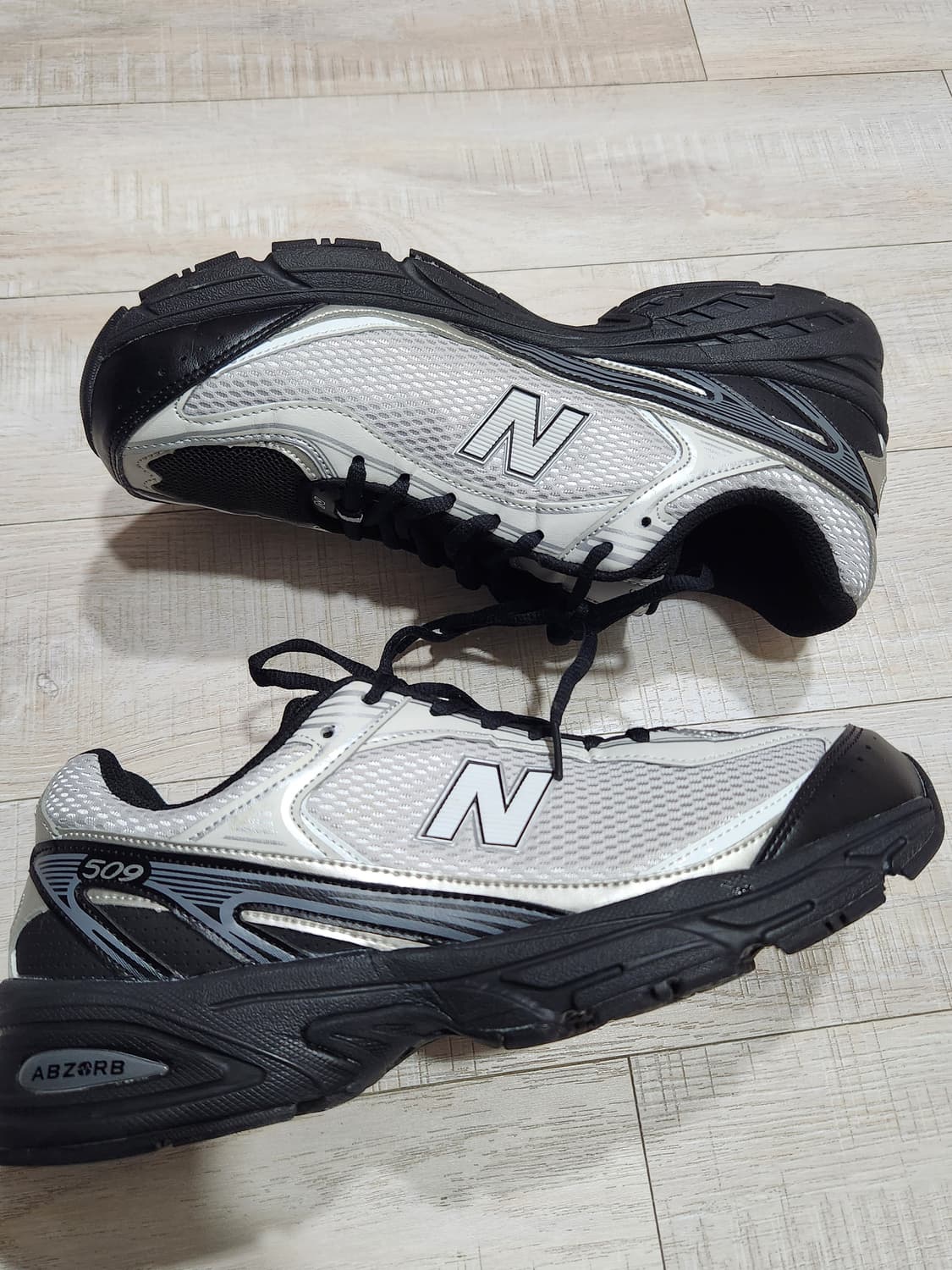 뉴발란스 509 블랙그레이
280사이즈 상품이미지4