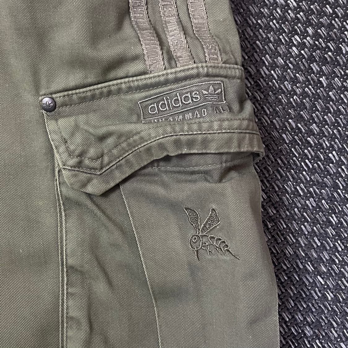 (32) 아디다스 자수포인트 카키 카코팬츠 상품이미지6