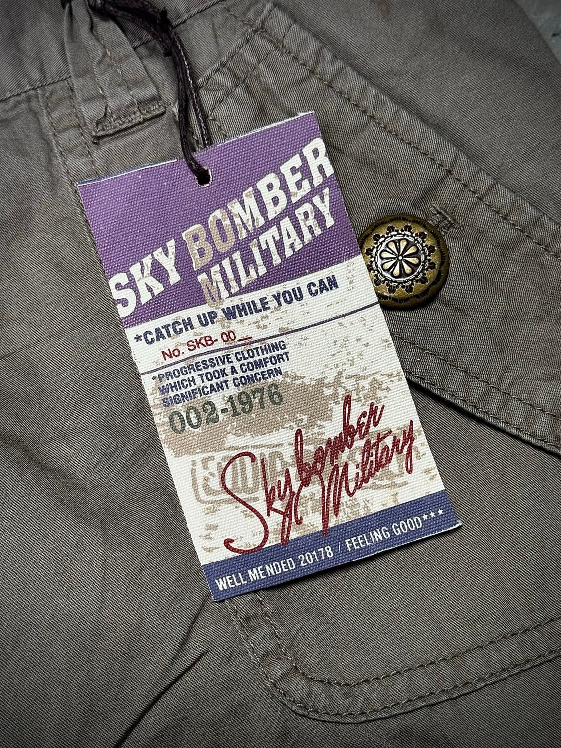 Sky Bomber – Shirred Cargo Capri Pants   상품이미지3