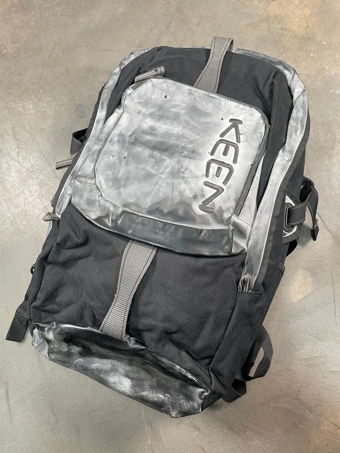 킨 엘 우드 백팩 상품이미지2