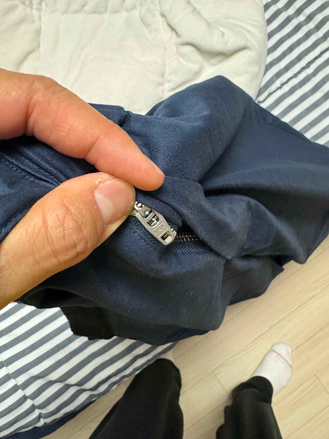 [Graphpaper]그라프페이퍼 네이비 팬츠 (OS) 상품이미지4