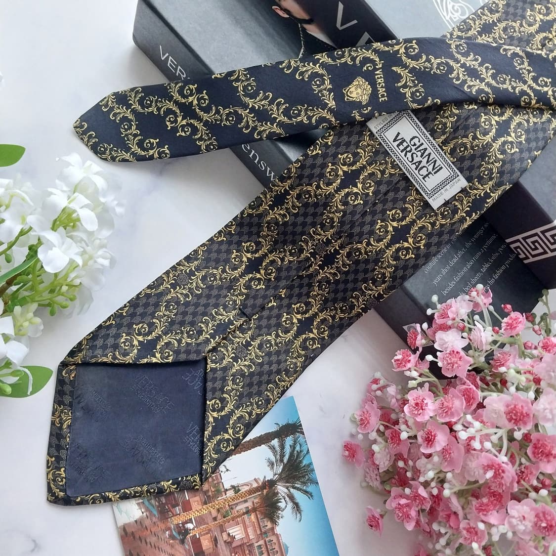 베르사체 실크 블랙 골드 패턴 넥타이 9.3cm A+~A등급 K2512
 상품이미지5