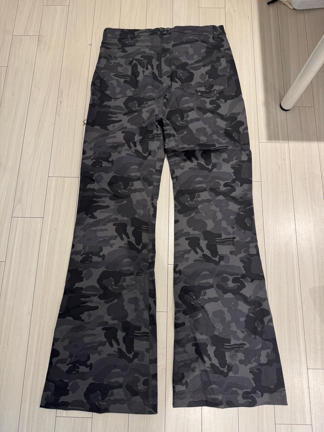 Bebof 블루카모 플레어 팬츠 상품이미지2