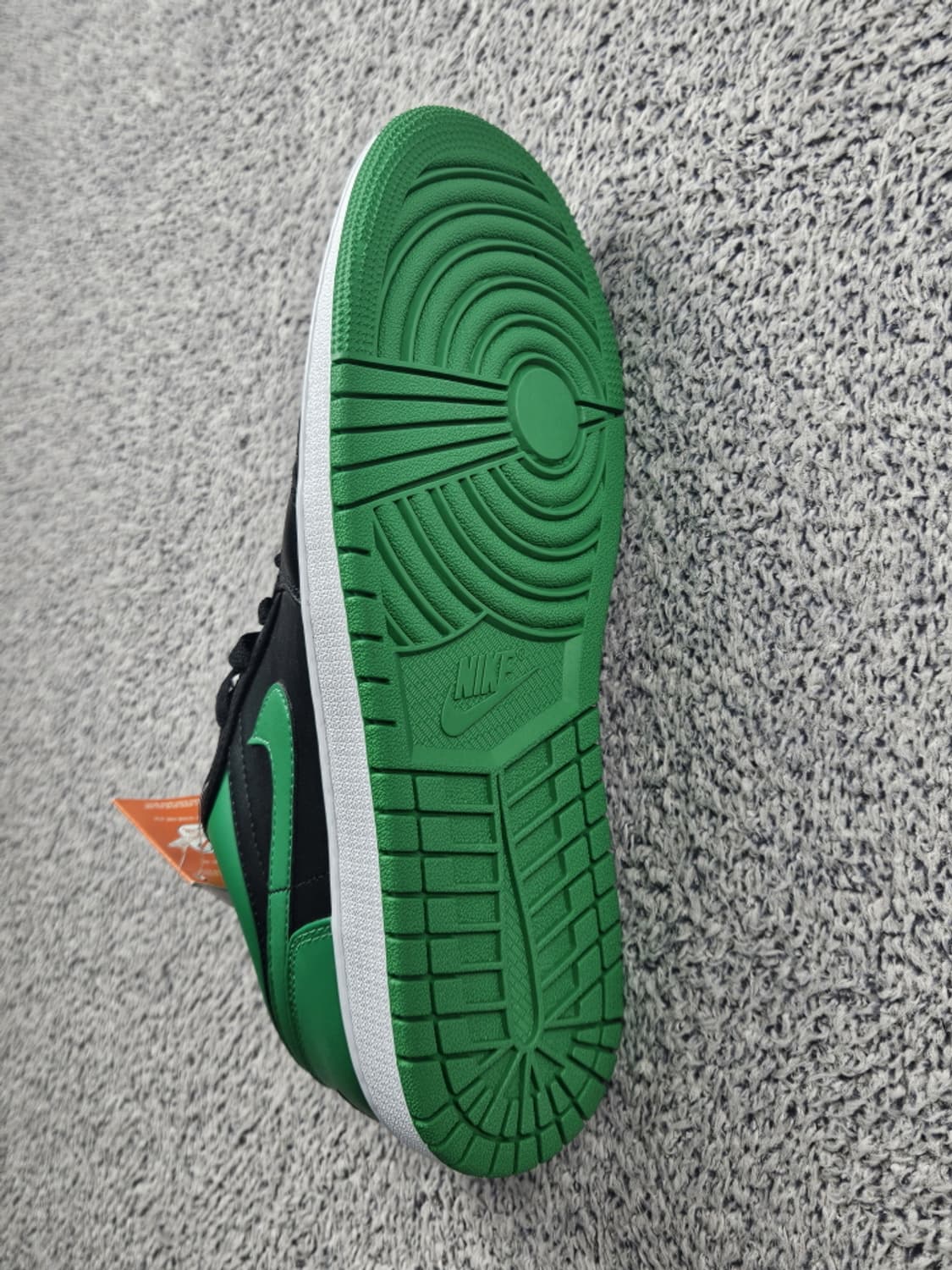 나이키 에어 조던 1 로우 럭키 그린 스니커즈 (265MM)/ 10650 상품이미지9